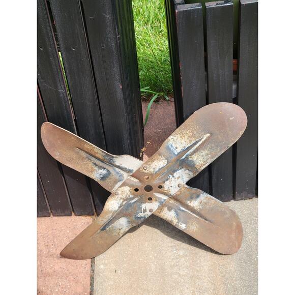 Vintage Old Tractor Fan Blade 17-3/4" Primitive Farmhouse Decor - Picture 2 of 4